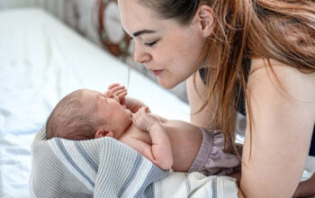 Newborn Parenting Pro Tips: From Swaddling to Successful Breastfeeding
