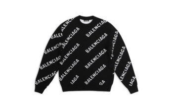 Balenciaga Sweatshirt: Luxury and Streetwear Fusion