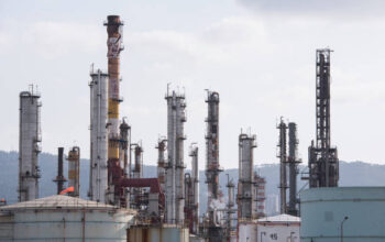 What is the capacity of Haifa Oil Refinery?